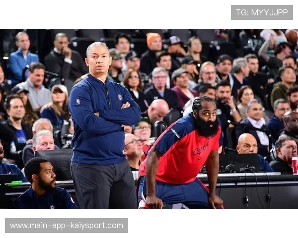 快船四连败！主帅用人受质疑，快船又输