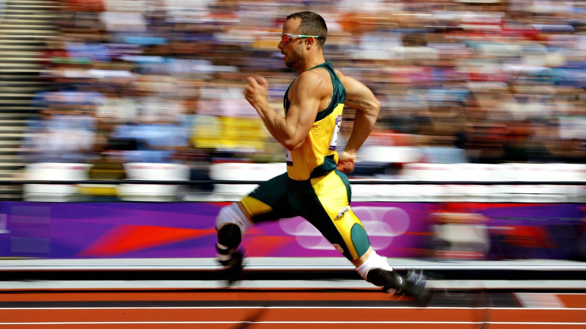 赛场外的商业活动：赞助商与媒体联动创新，比赛赞助商